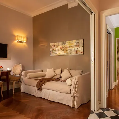 Vivaldi Luxury Hotel 3*