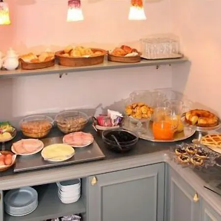 Hotel Vivaldi Luxury Rome