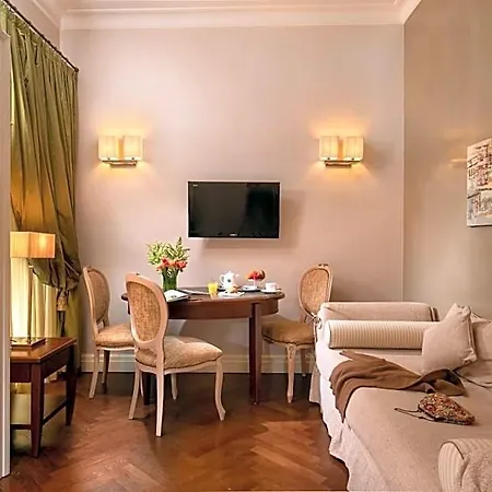 Vivaldi Luxury Hotell 3*