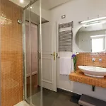 Vivaldi Luxury 3* روما