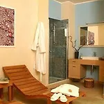 Vivaldi Luxury فندق