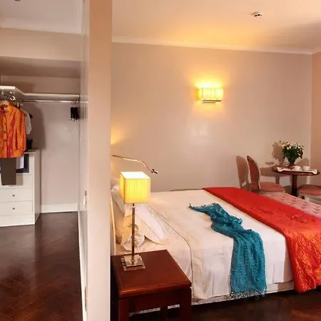 Vivaldi Luxury מלון 3*